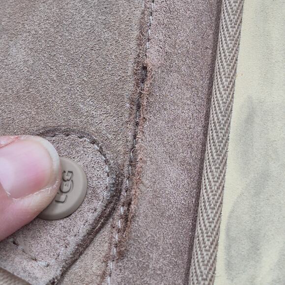 UGG Goldenstar Cozy Clog Slip-on Beige Women's size 8 - Picture 10 of 11